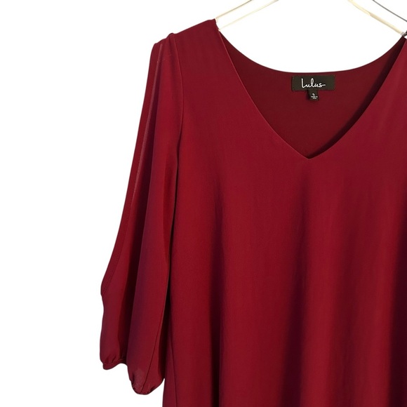 Lulu's | Elegant Burgundy V-Neck Long Sleeve Shift Dress Size Small - Picture 5 of 9